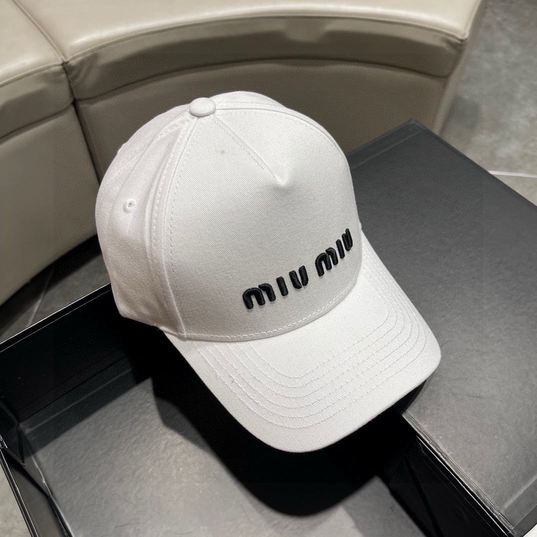 Miu Miu Caps